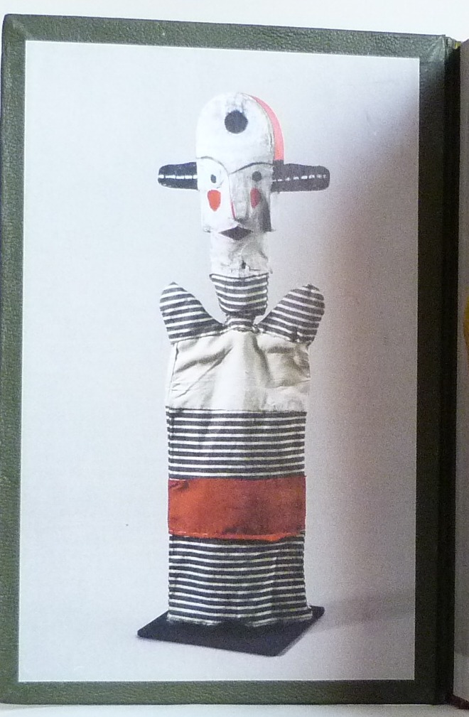 Marionnettes de Klee, partie gauche des gardes antérieures.