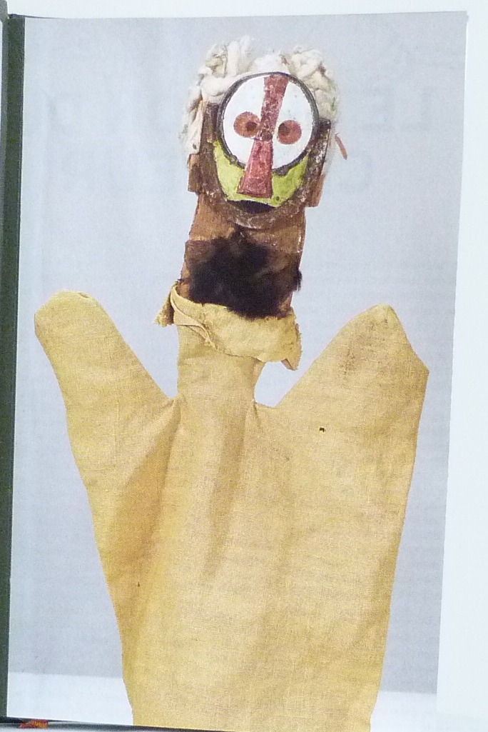 Marionnettes de Klee, partie droitedes gardes antérieures.