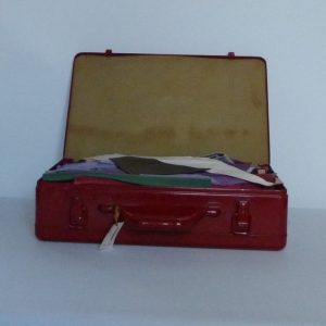 penderie : recension de mon matériel de reliure, valise ouverte
